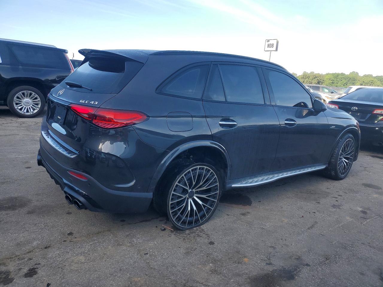 2025 MERCEDES-BENZ GLC-CLASS