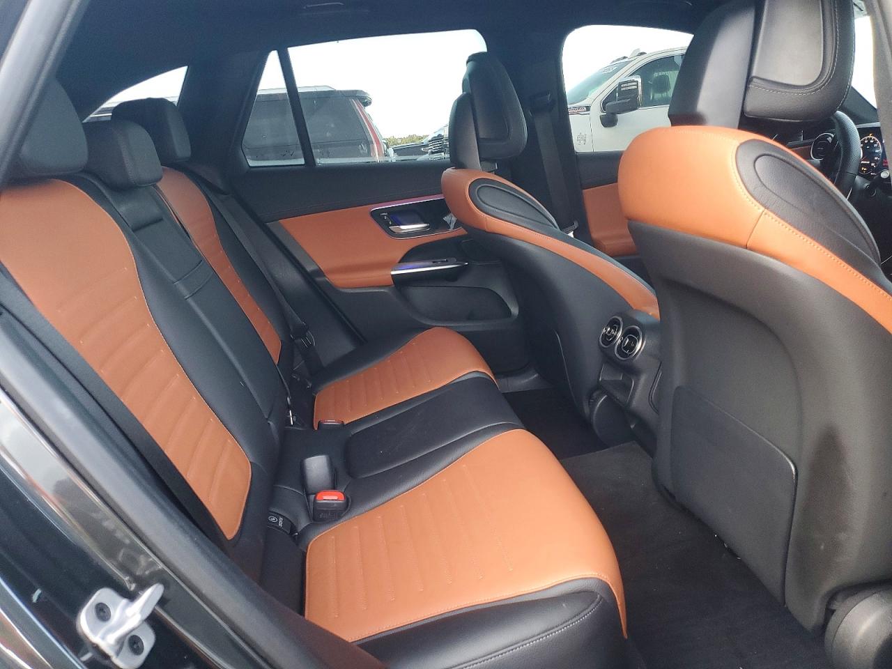 2025 MERCEDES-BENZ GLC-CLASS