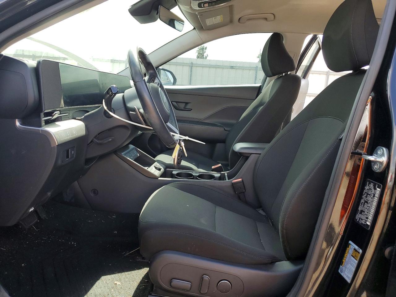 2024 HYUNDAI KONA