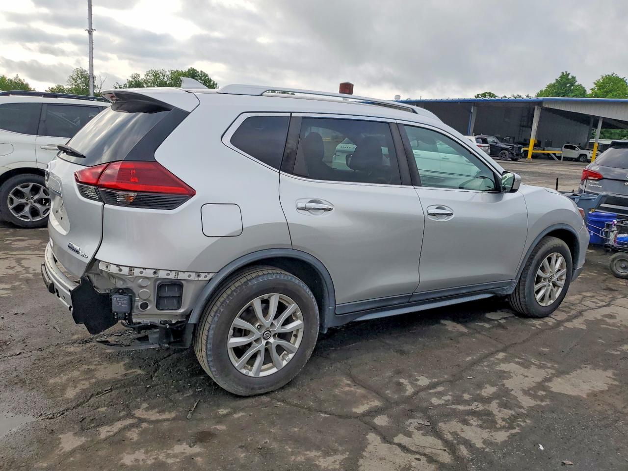 2019 NISSAN ROGUE