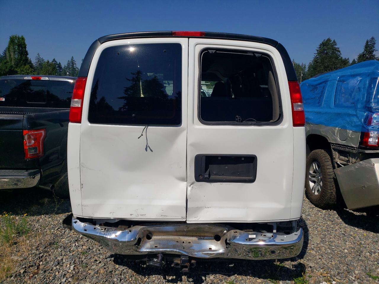 2019 CHEVROLET EXPRESS
