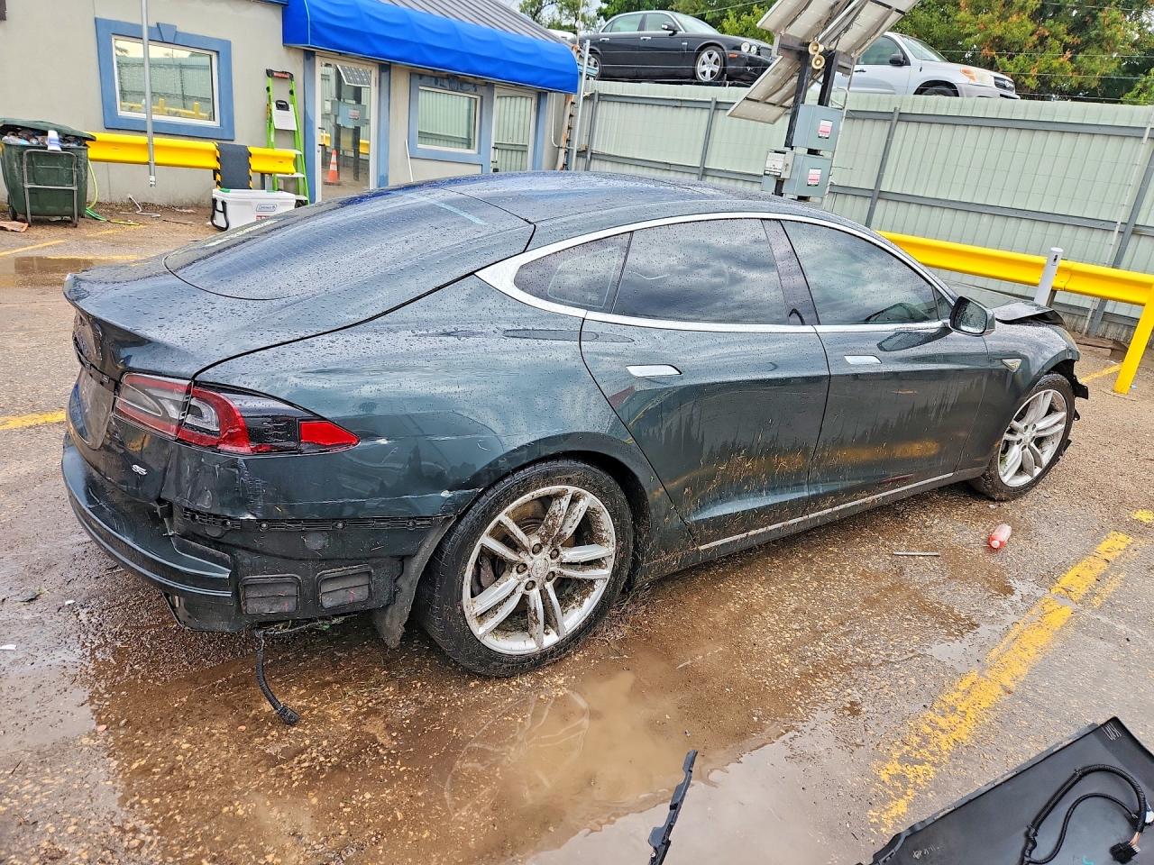 2014 TESLA MODEL S