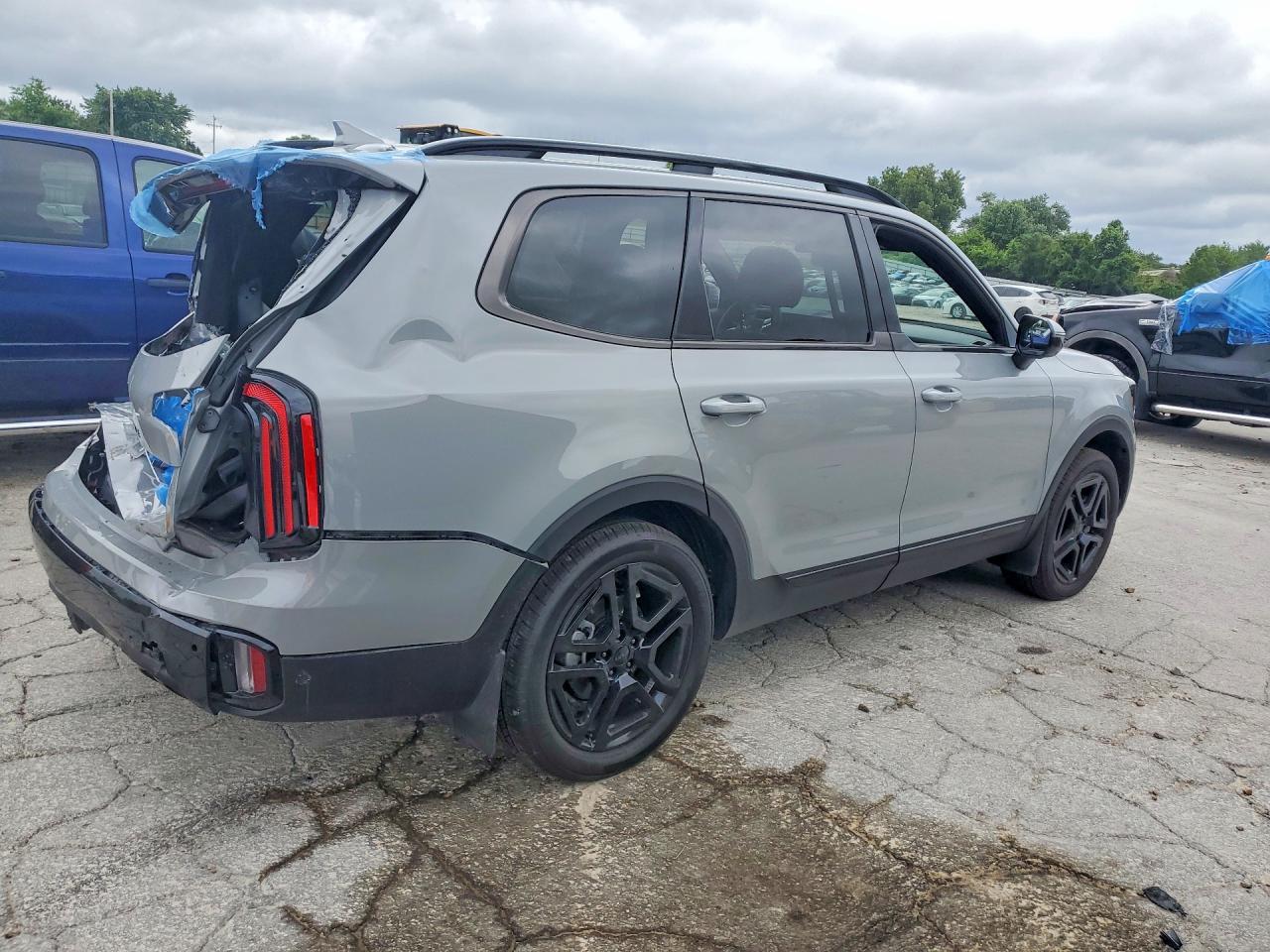 2025 KIA TELLURIDE