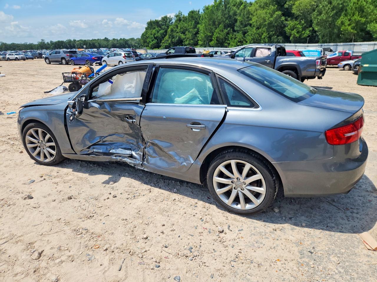 2013 AUDI A4