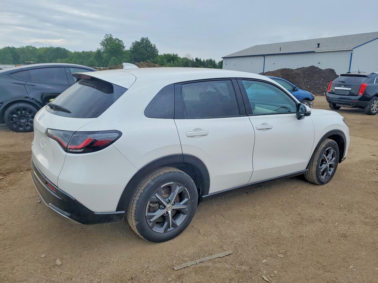 2025 HONDA HR-V