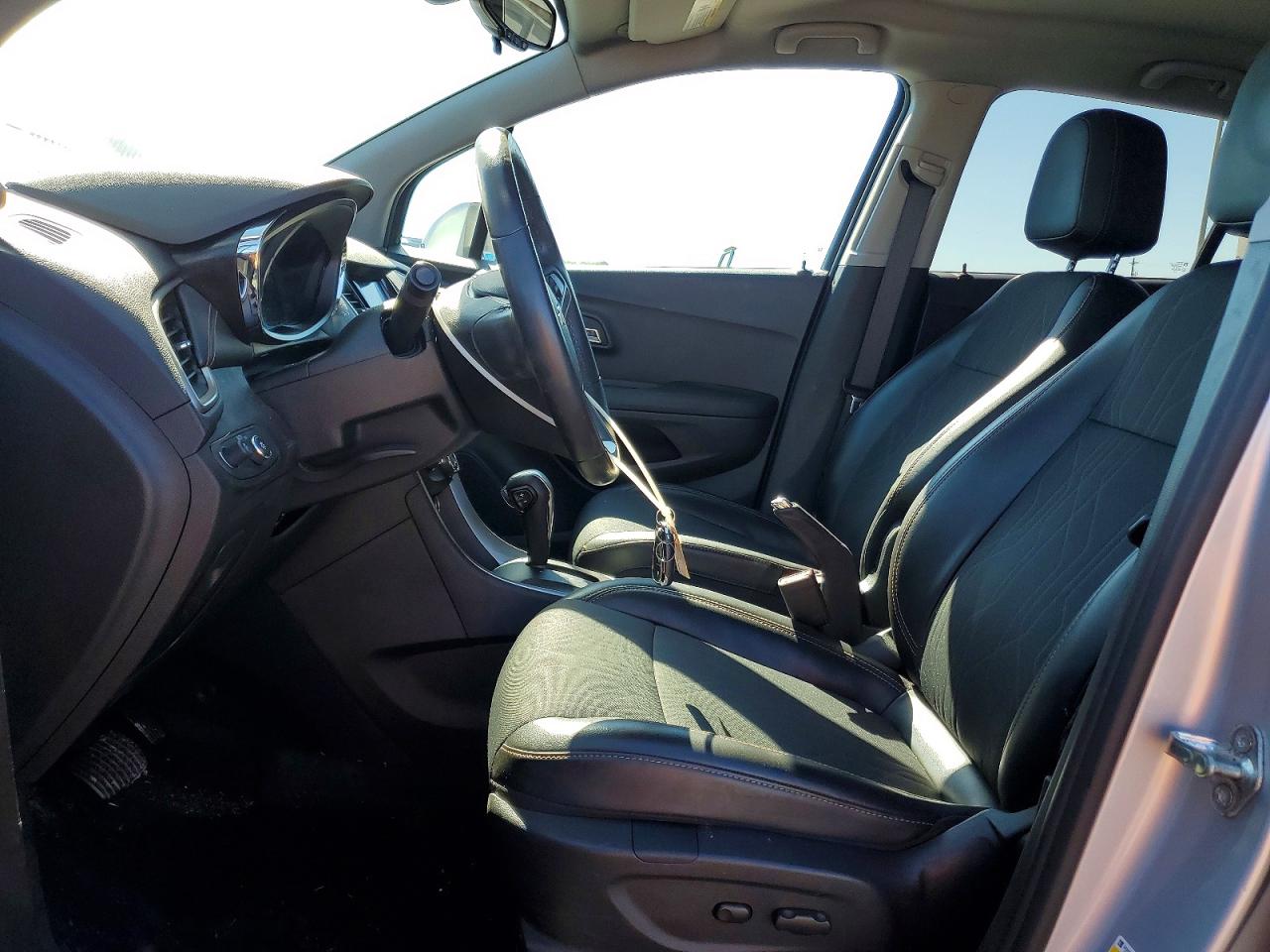 2020 CHEVROLET TRAX