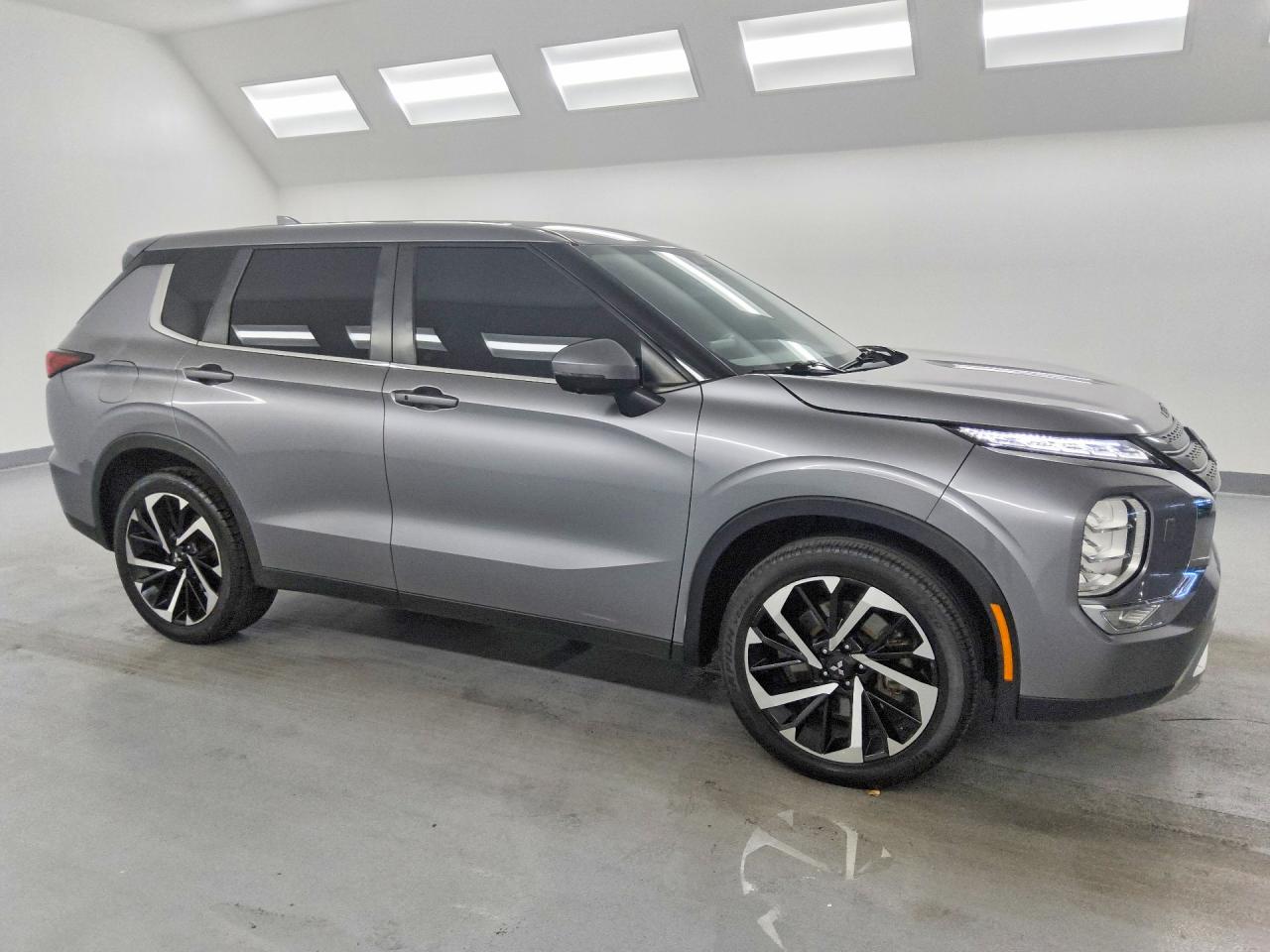 2022 MITSUBISHI OUTLANDER