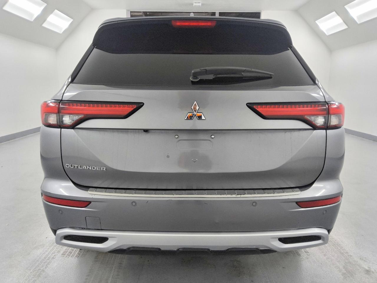 2022 MITSUBISHI OUTLANDER