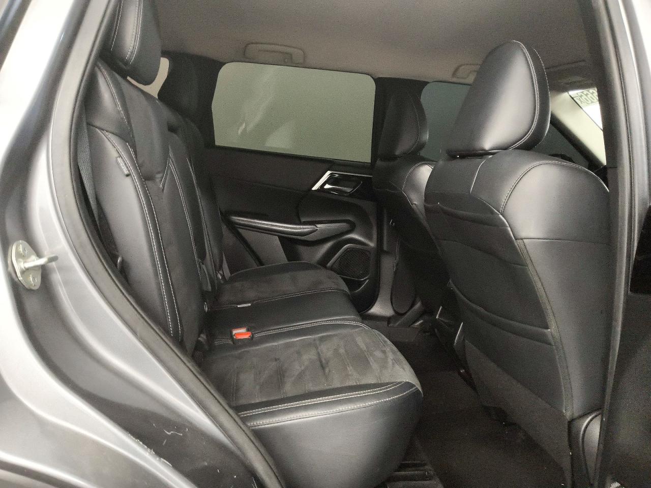 2022 MITSUBISHI OUTLANDER