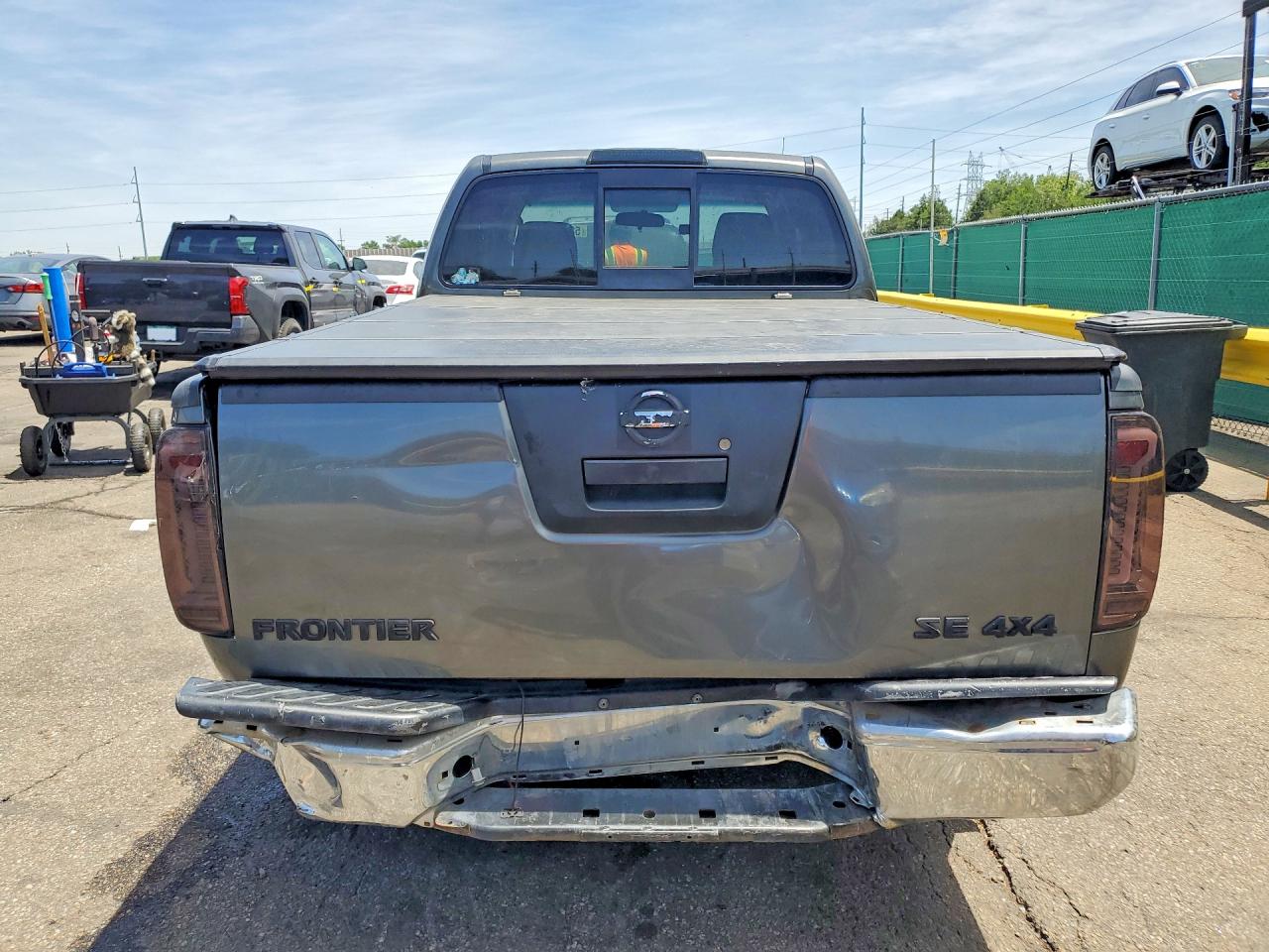2006 NISSAN FRONTIER
