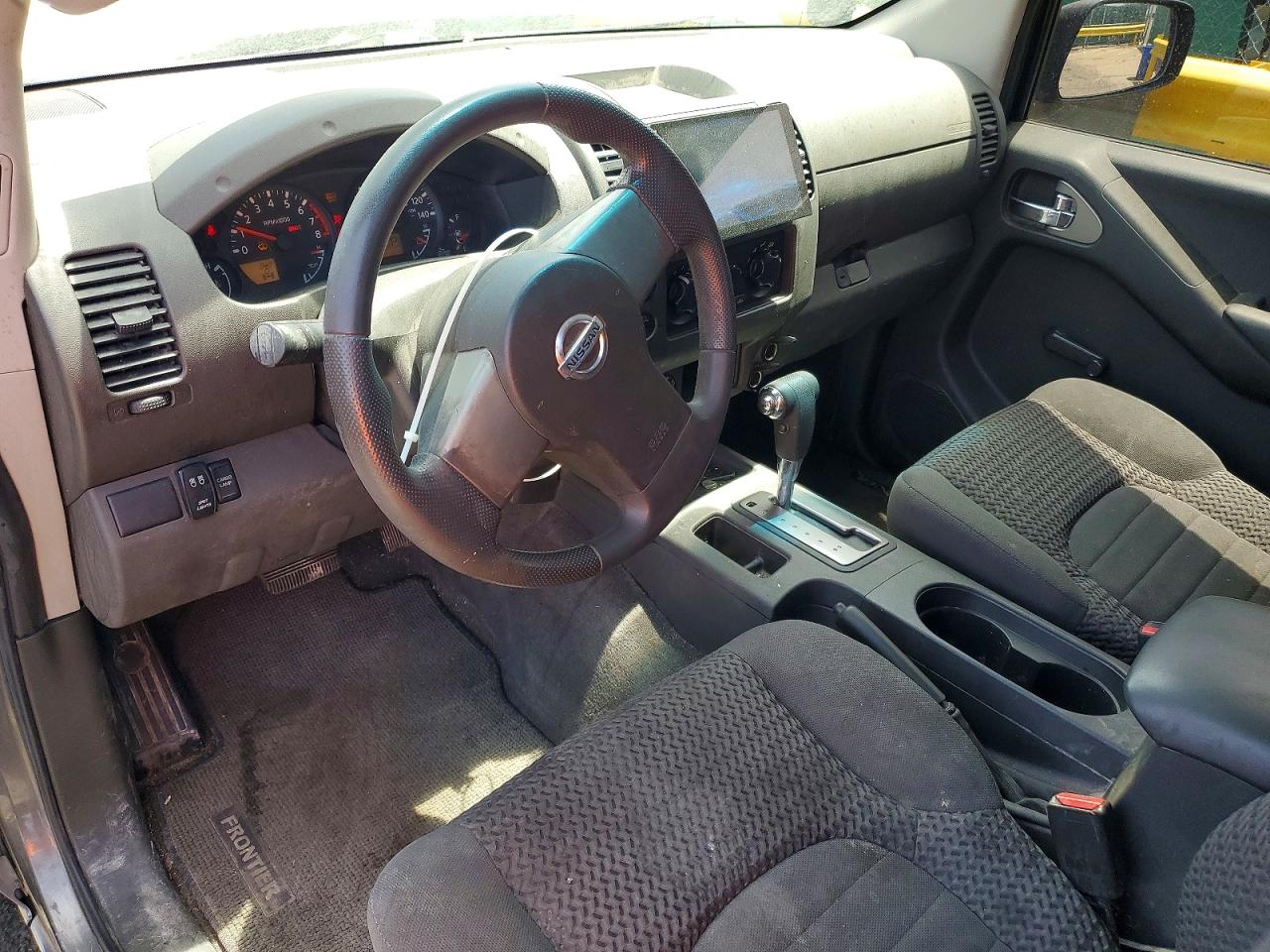 2006 NISSAN FRONTIER