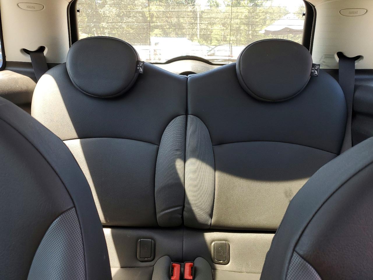 2010 MINI COOPER