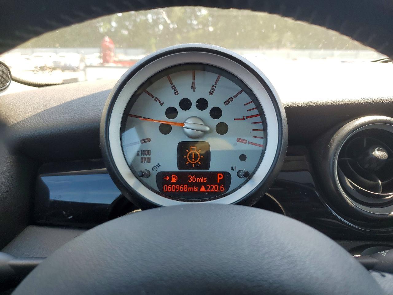 2010 MINI COOPER