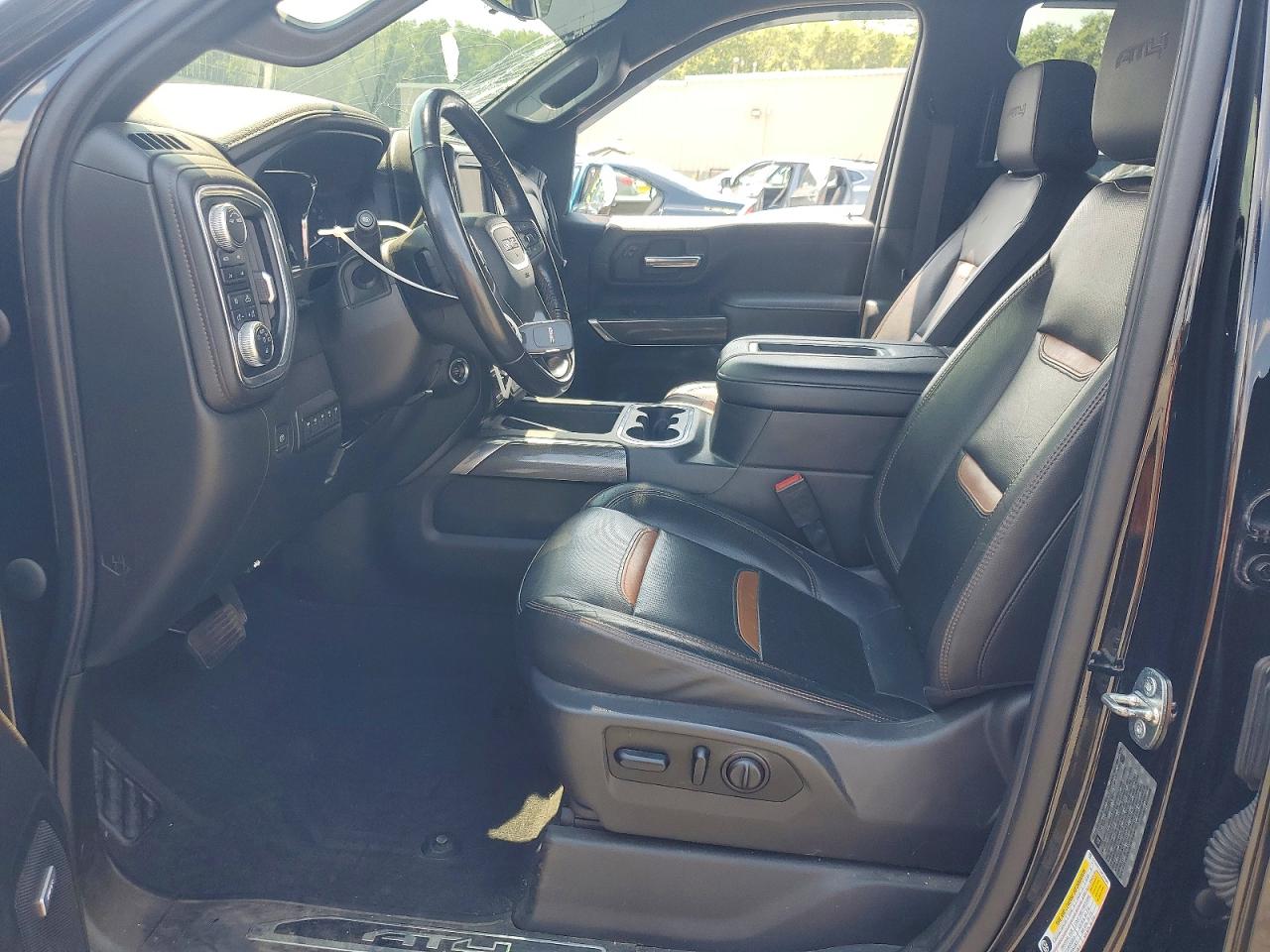 2021 GMC SIERRA