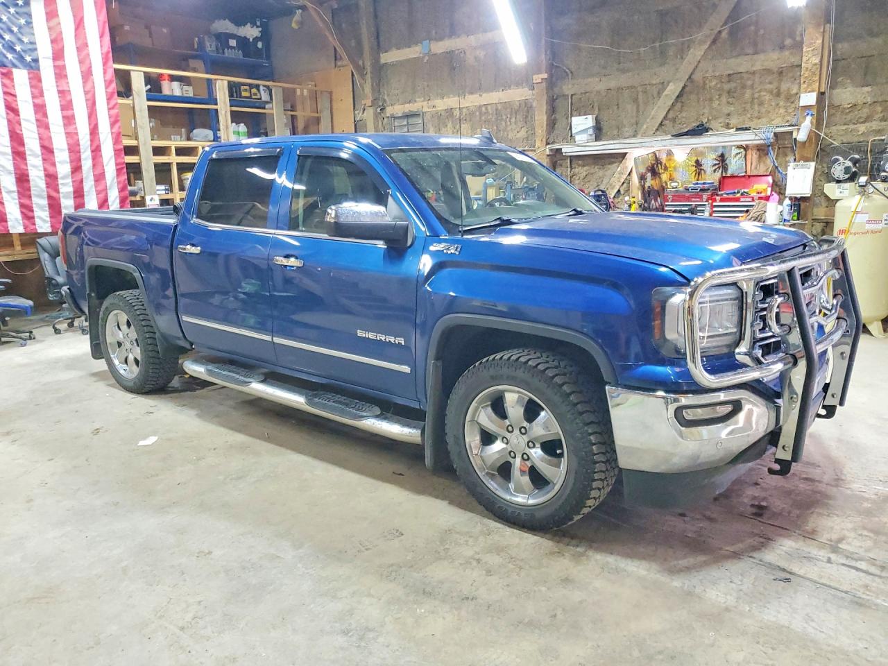 2017 GMC SIERRA