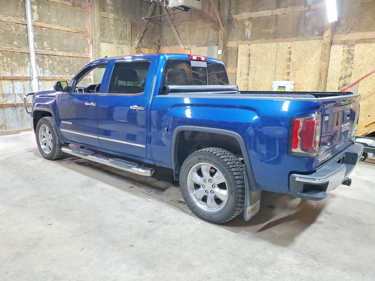 2017 GMC SIERRA