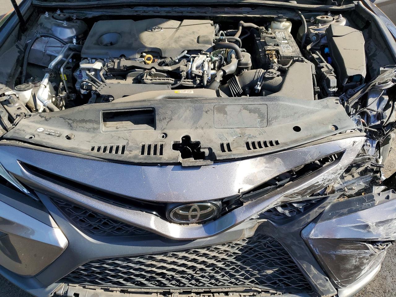 2018 TOYOTA CAMRY