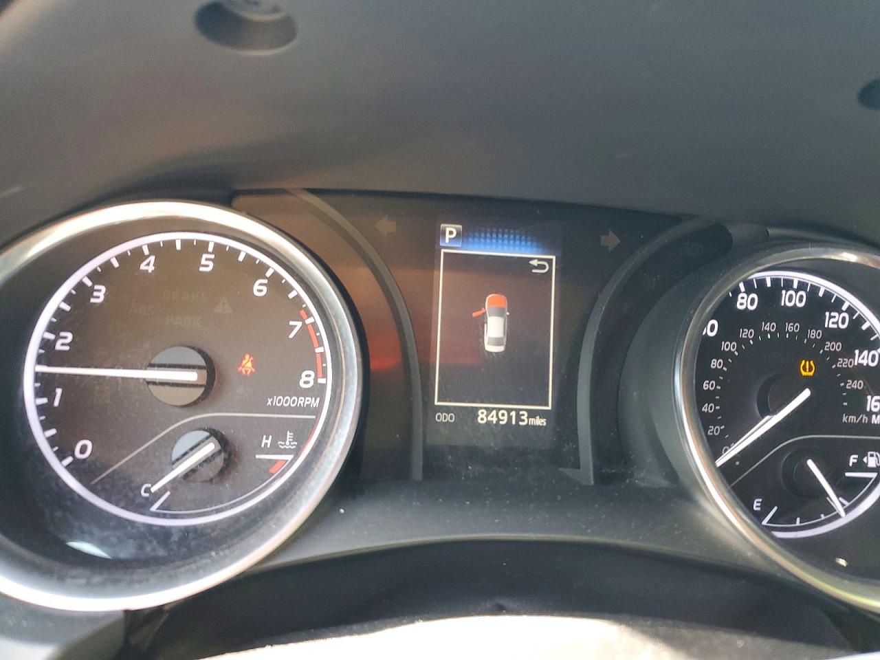 2018 TOYOTA CAMRY