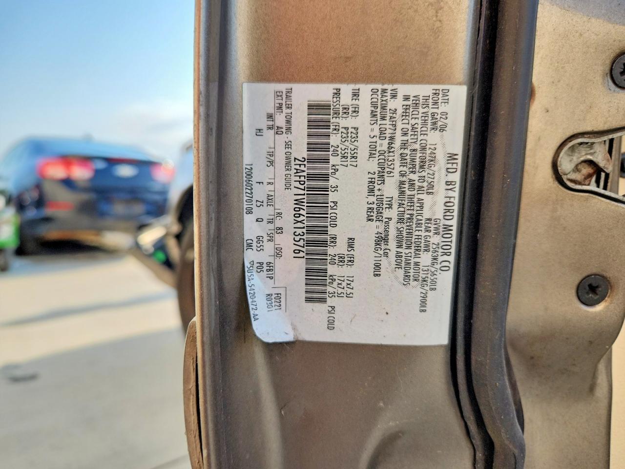 2006 FORD CROWN VIC