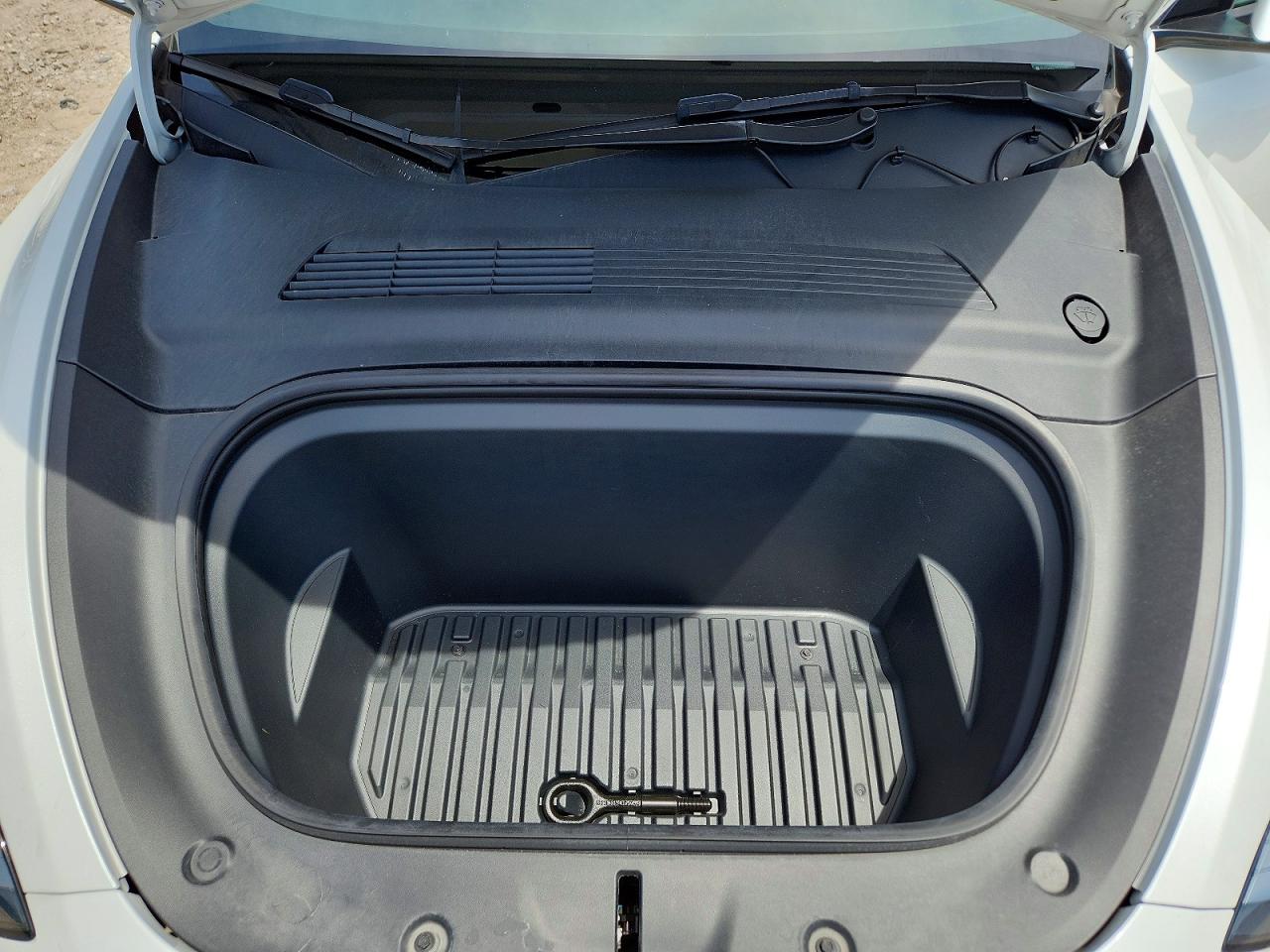 2020 TESLA MODEL Y