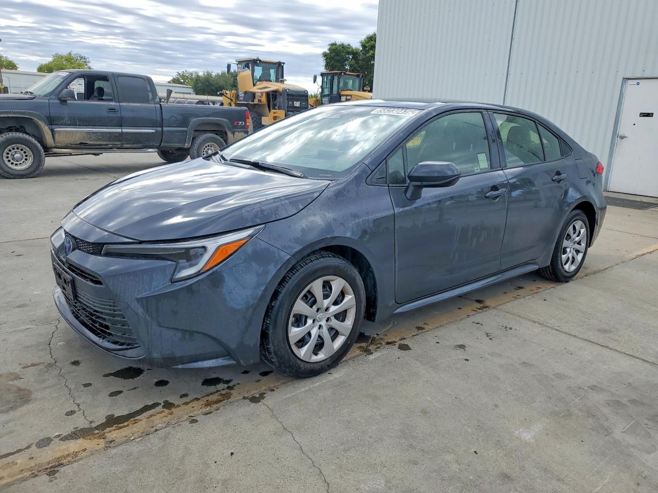 2025 TOYOTA COROLLA