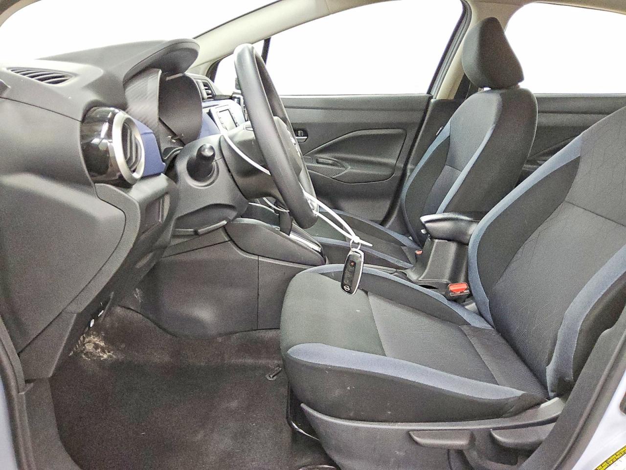 2024 NISSAN VERSA
