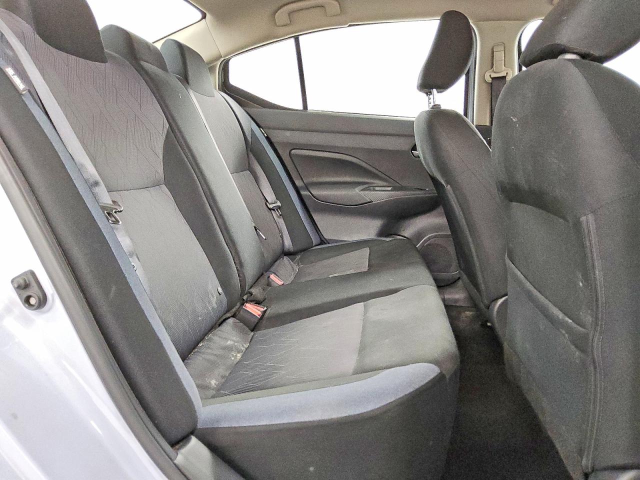 2024 NISSAN VERSA