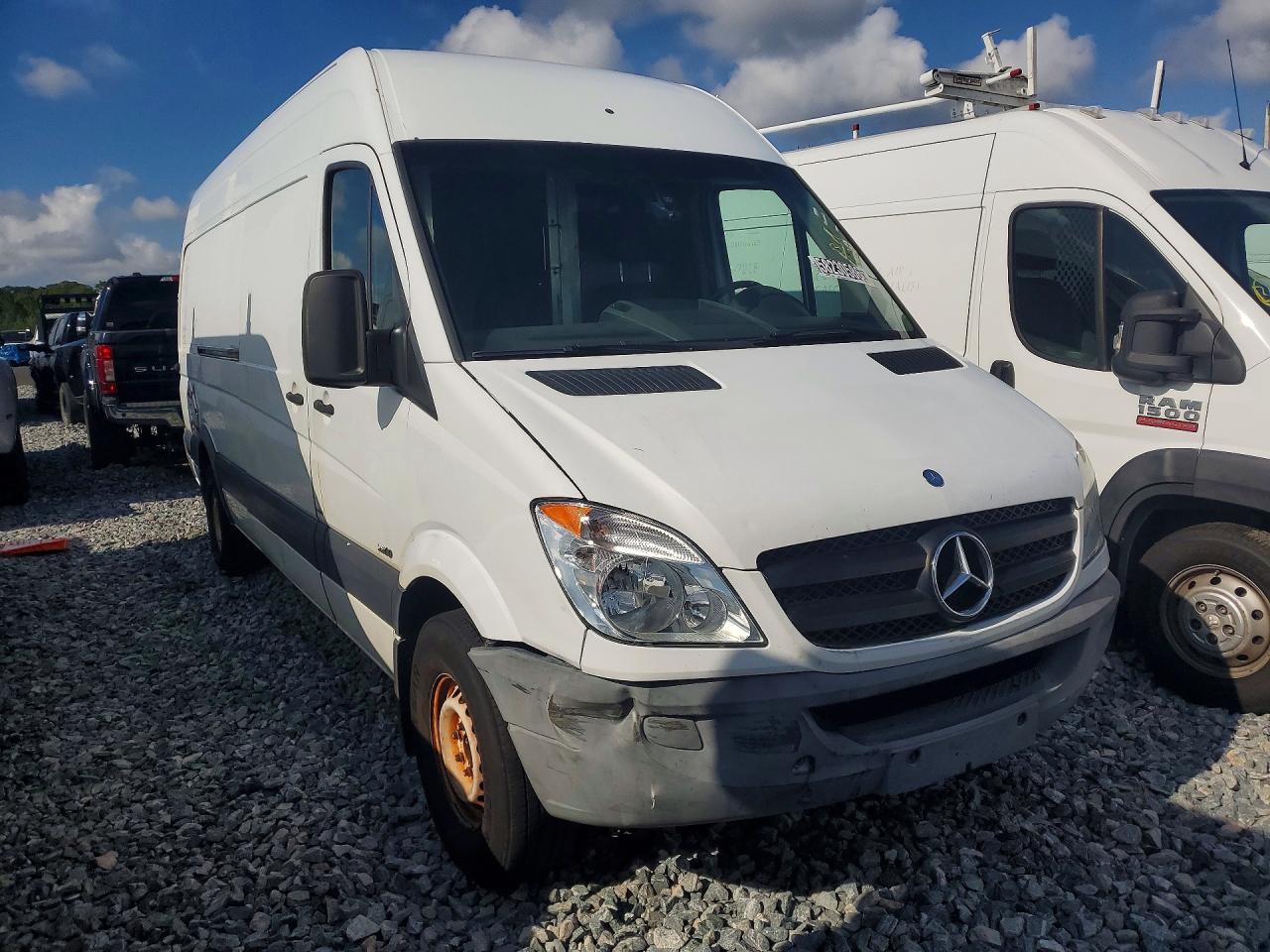 2012 MERCEDES-BENZ SPRINTER