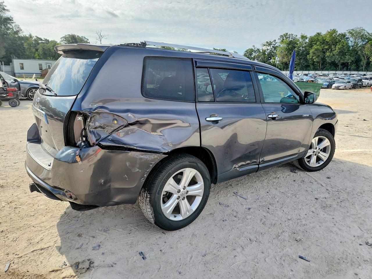 2010 TOYOTA HIGHLANDER