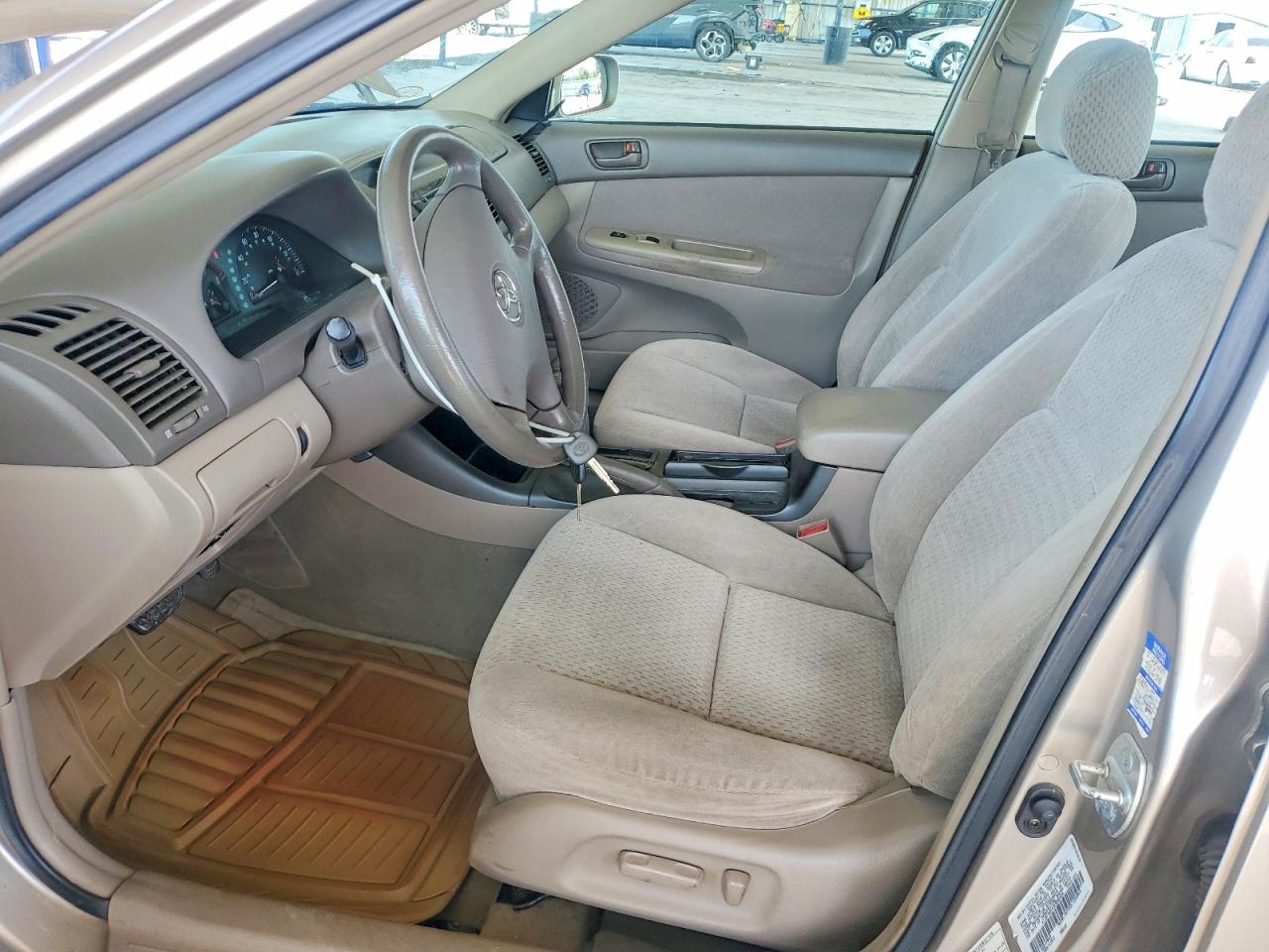 2003 TOYOTA CAMRY LE V