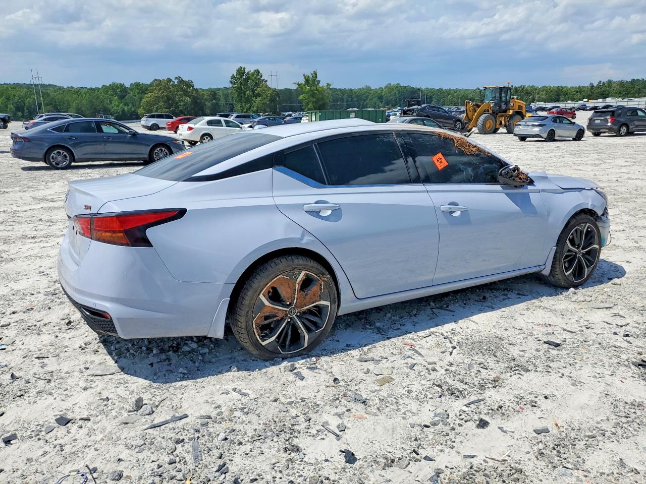 2024 NISSAN ALTIMA