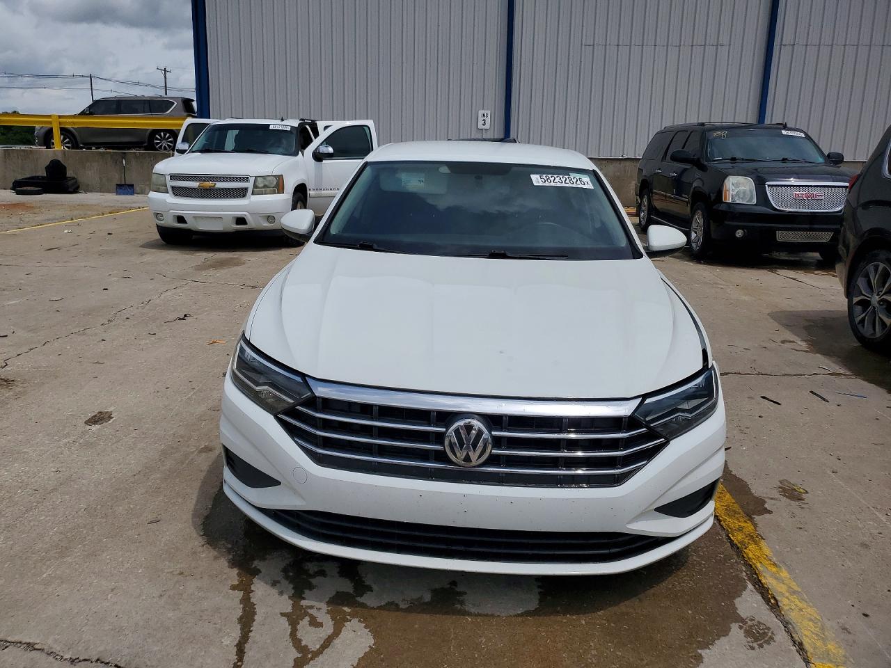 2019 VOLKSWAGEN JETTA