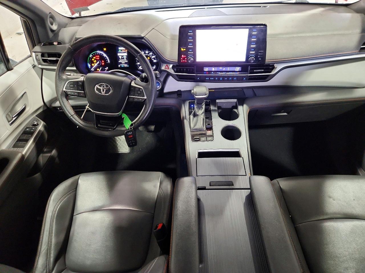 2022 TOYOTA SIENNA
