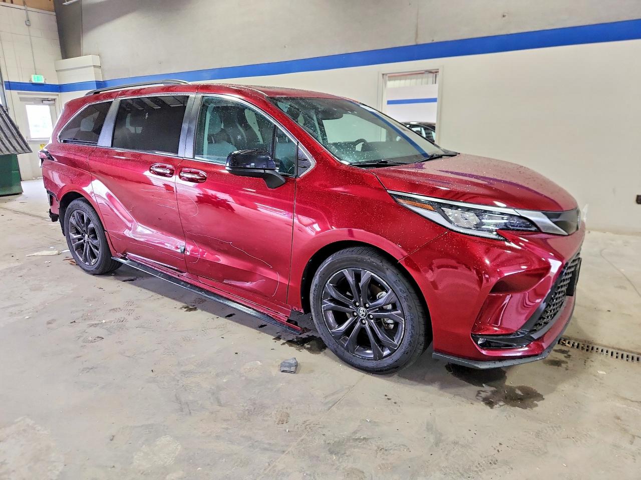 2022 TOYOTA SIENNA