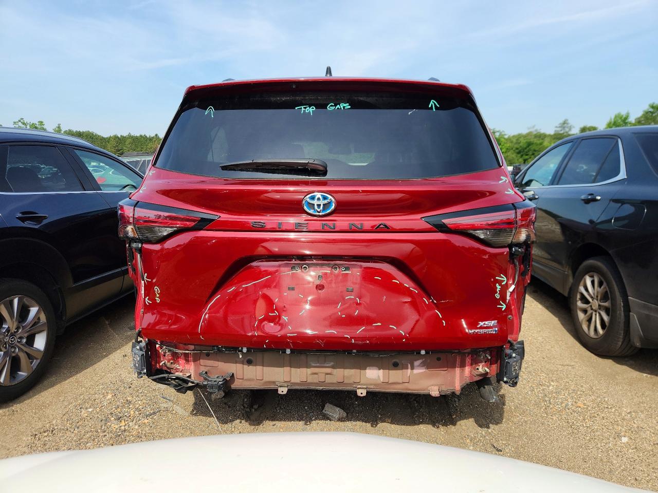 2022 TOYOTA SIENNA