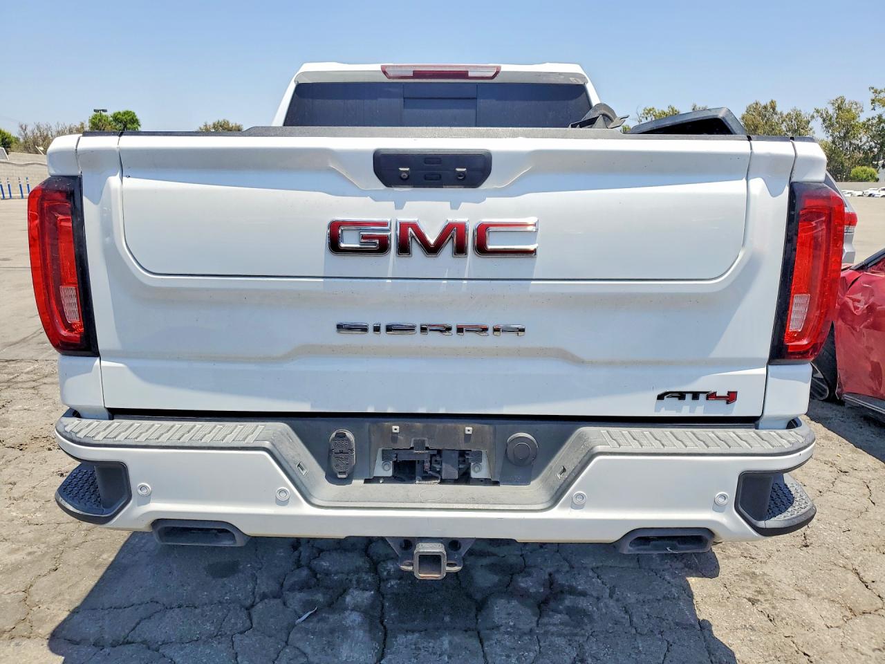 2020 GMC SIERRA
