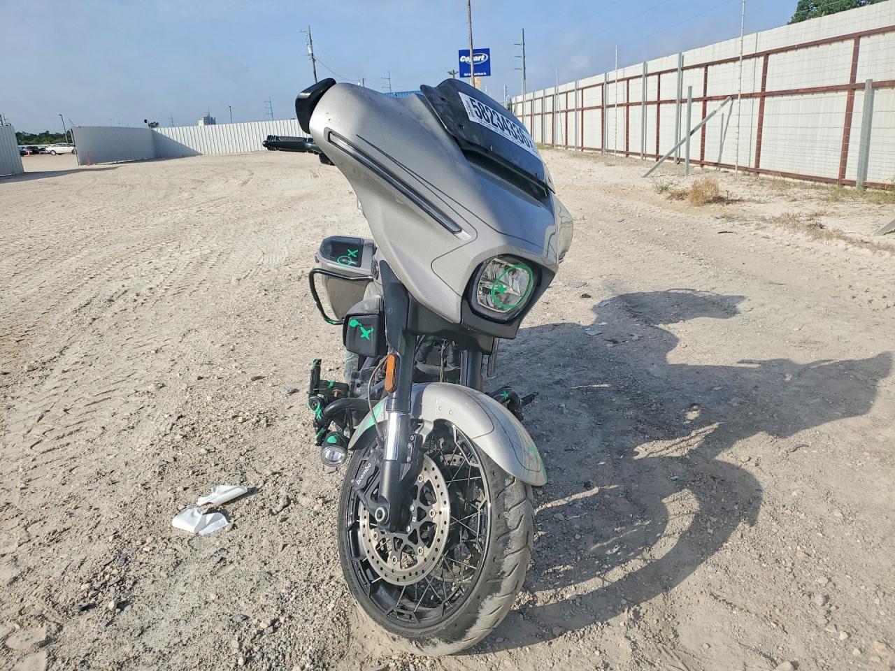 2023 HARLEY-DAVIDSON FLSE