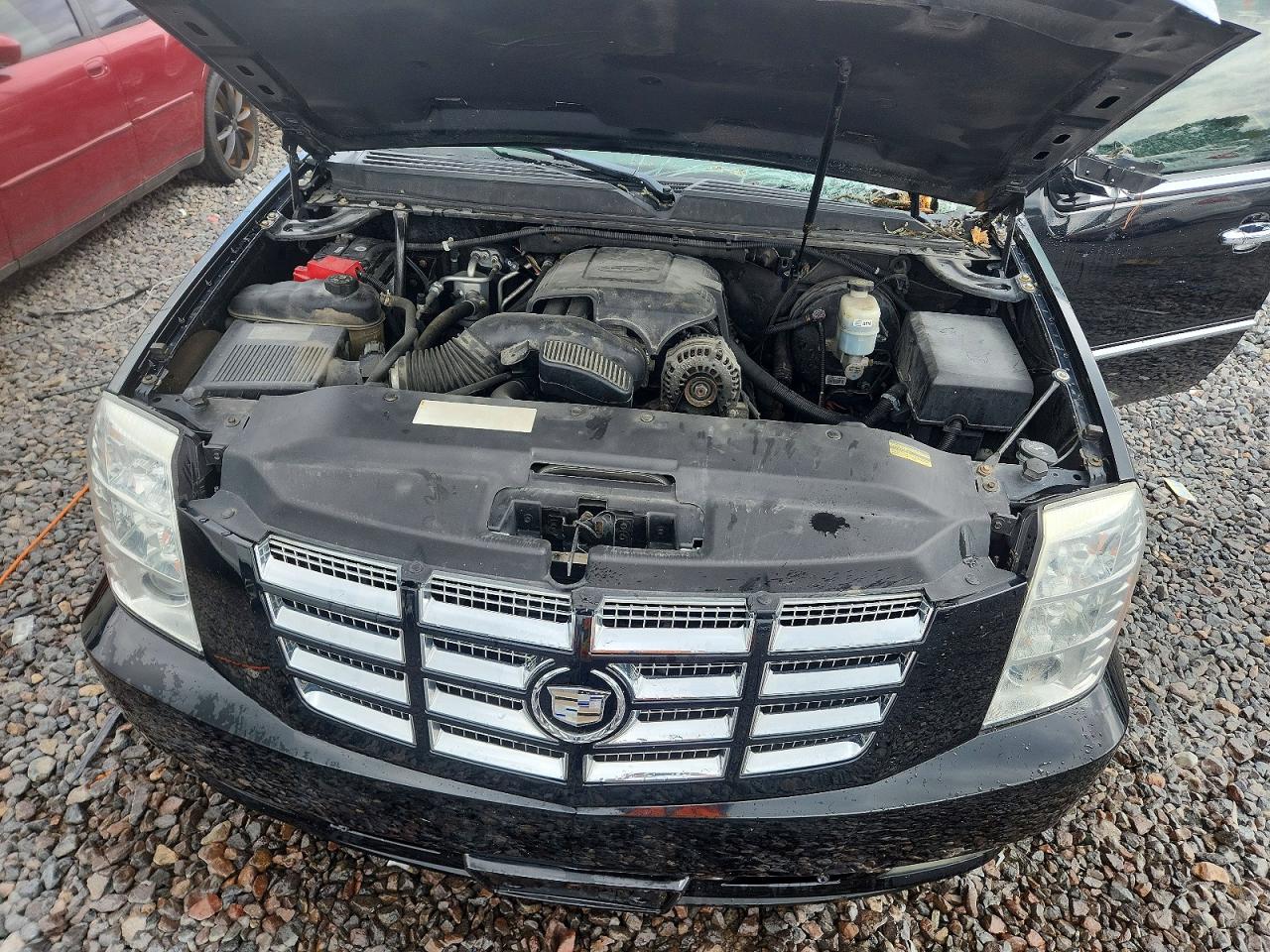2010 CADILLAC ESCALADE