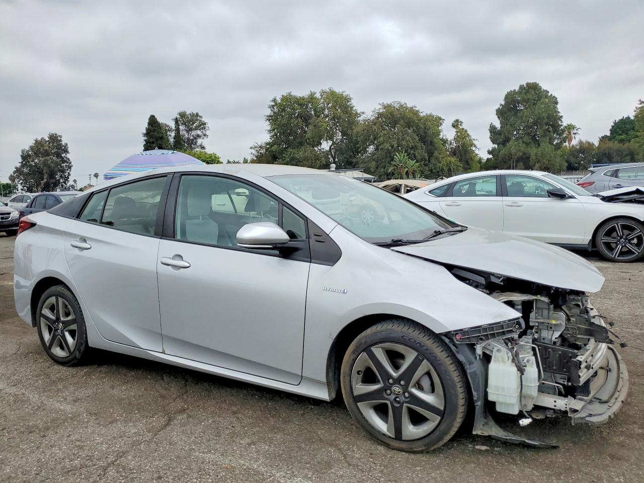 2021 TOYOTA PRIUS