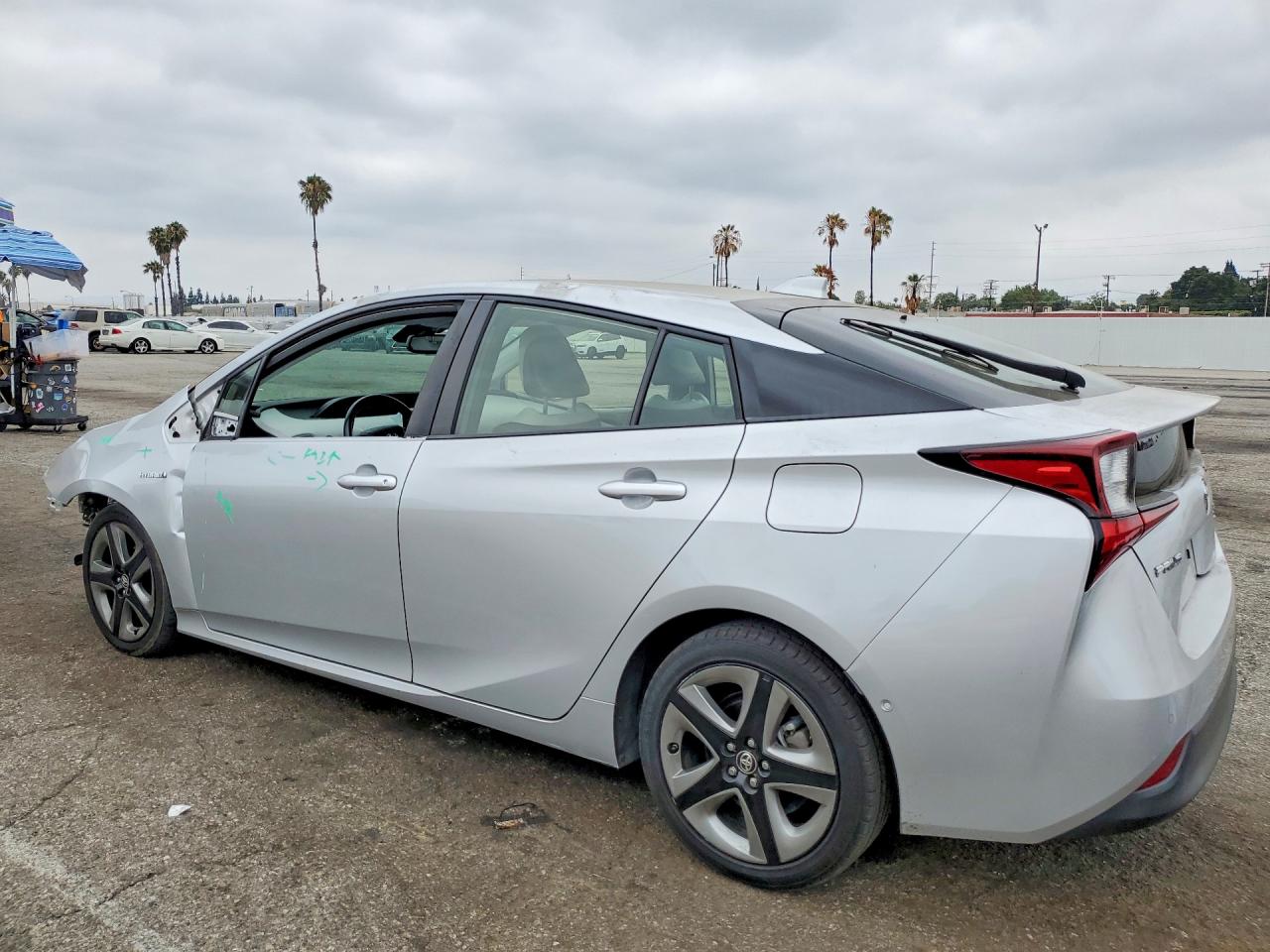 2021 TOYOTA PRIUS