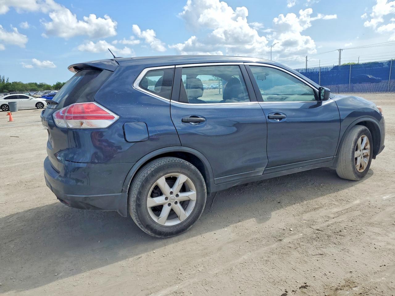 2016 NISSAN ROGUE