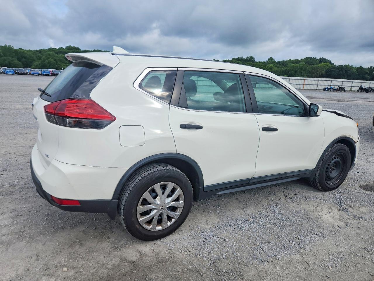 2018 NISSAN ROGUE