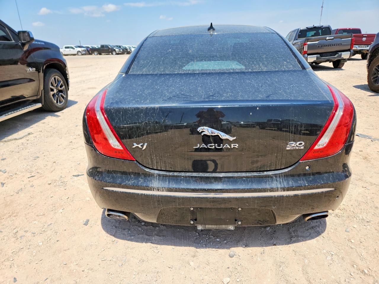 2015 JAGUAR XJ
