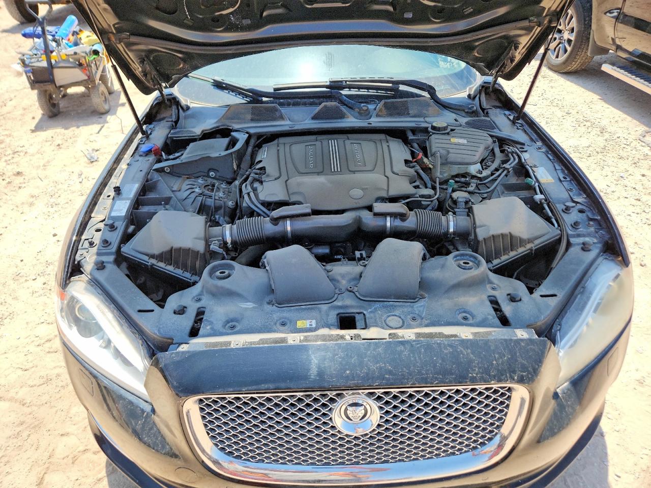 2015 JAGUAR XJ