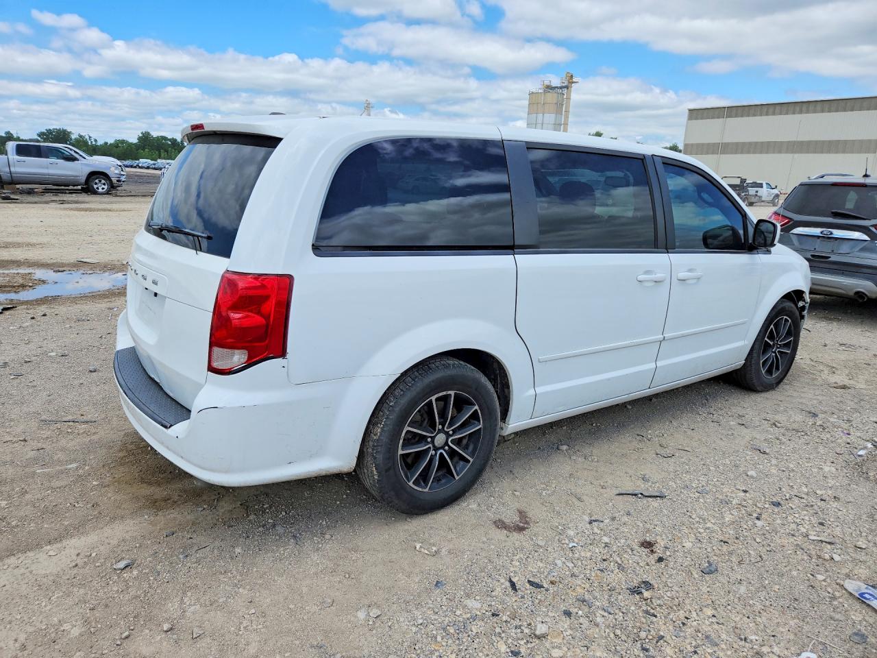 2016 DODGE CARAVAN