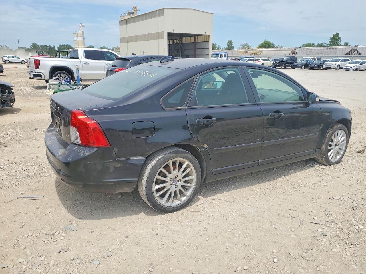 2010 VOLVO S40