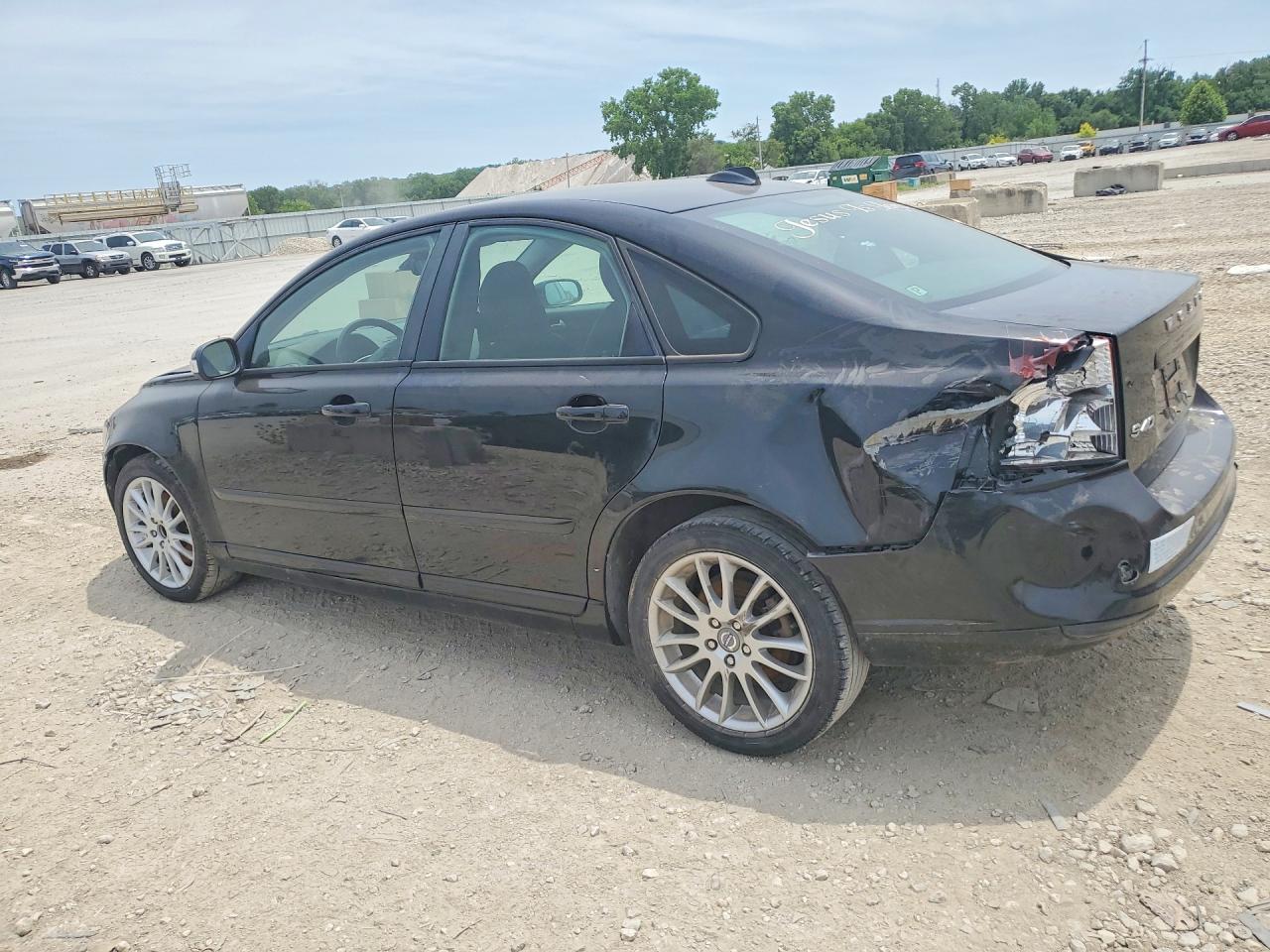 2010 VOLVO S40