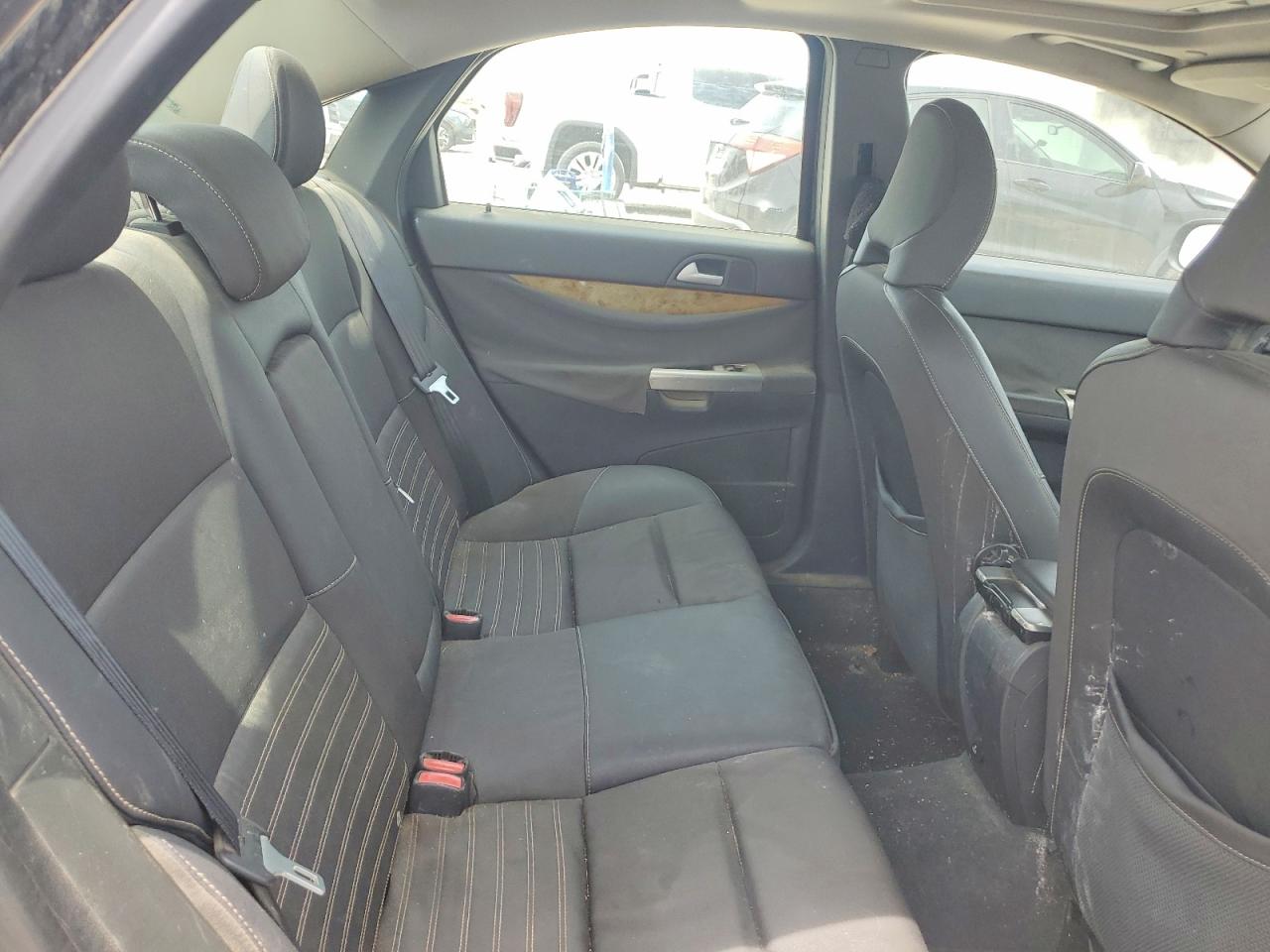 2010 VOLVO S40