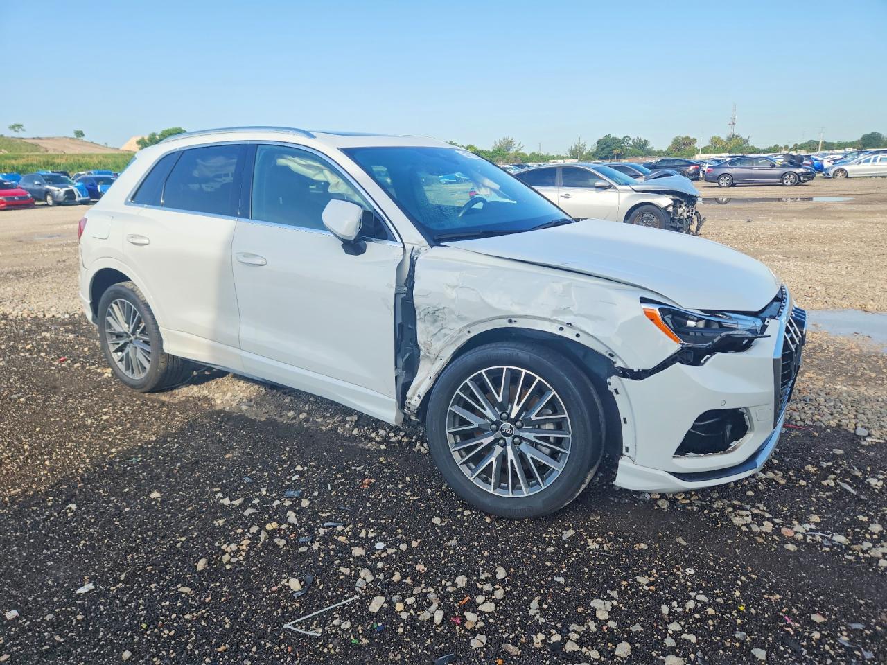 2021 AUDI Q3