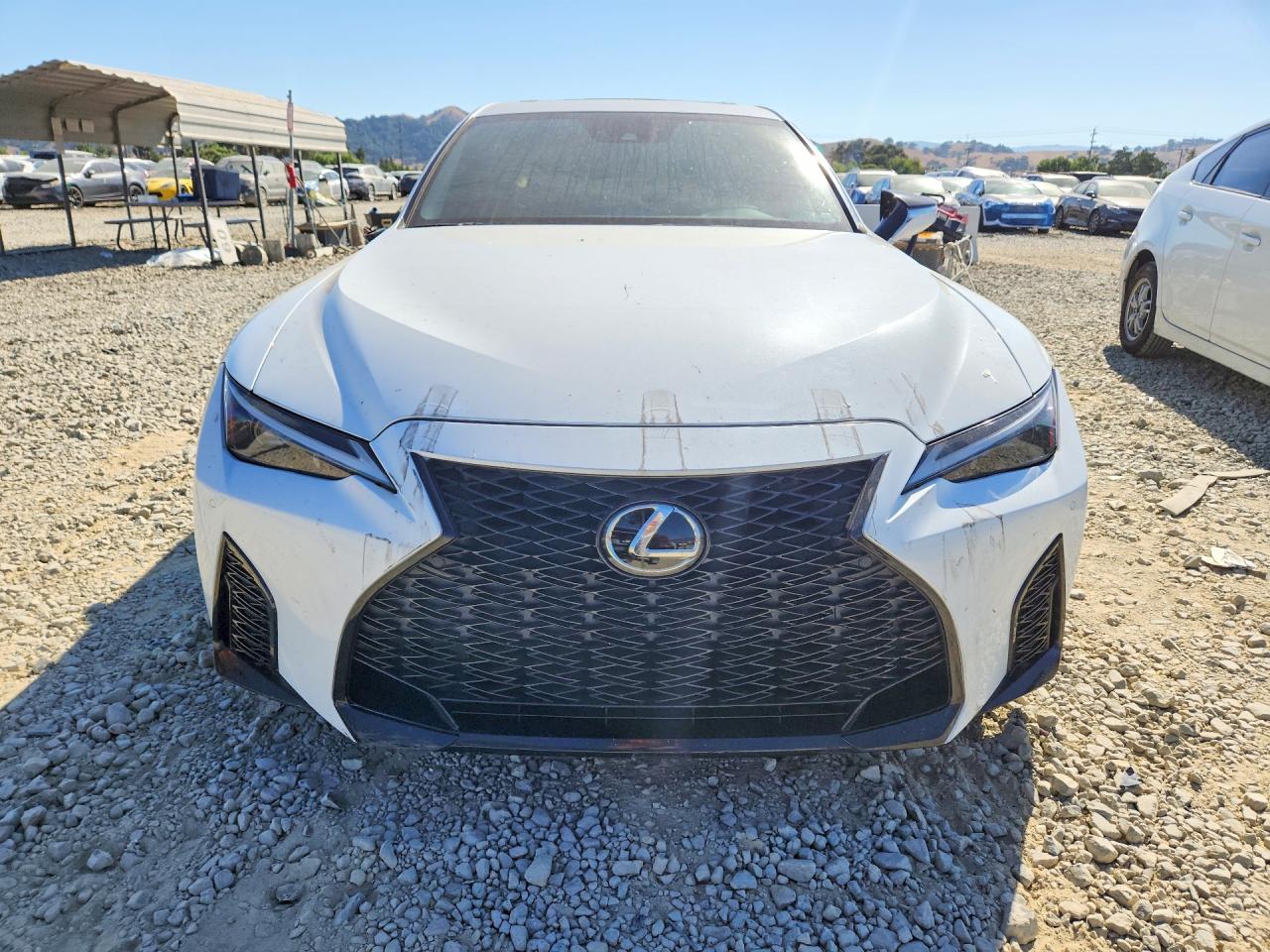 2022 LEXUS IS